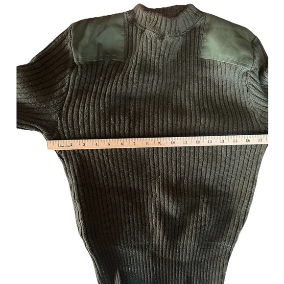 Vintage Military Issued Green Wool Sweater Size Large Made In USA - Picture 5 of 6